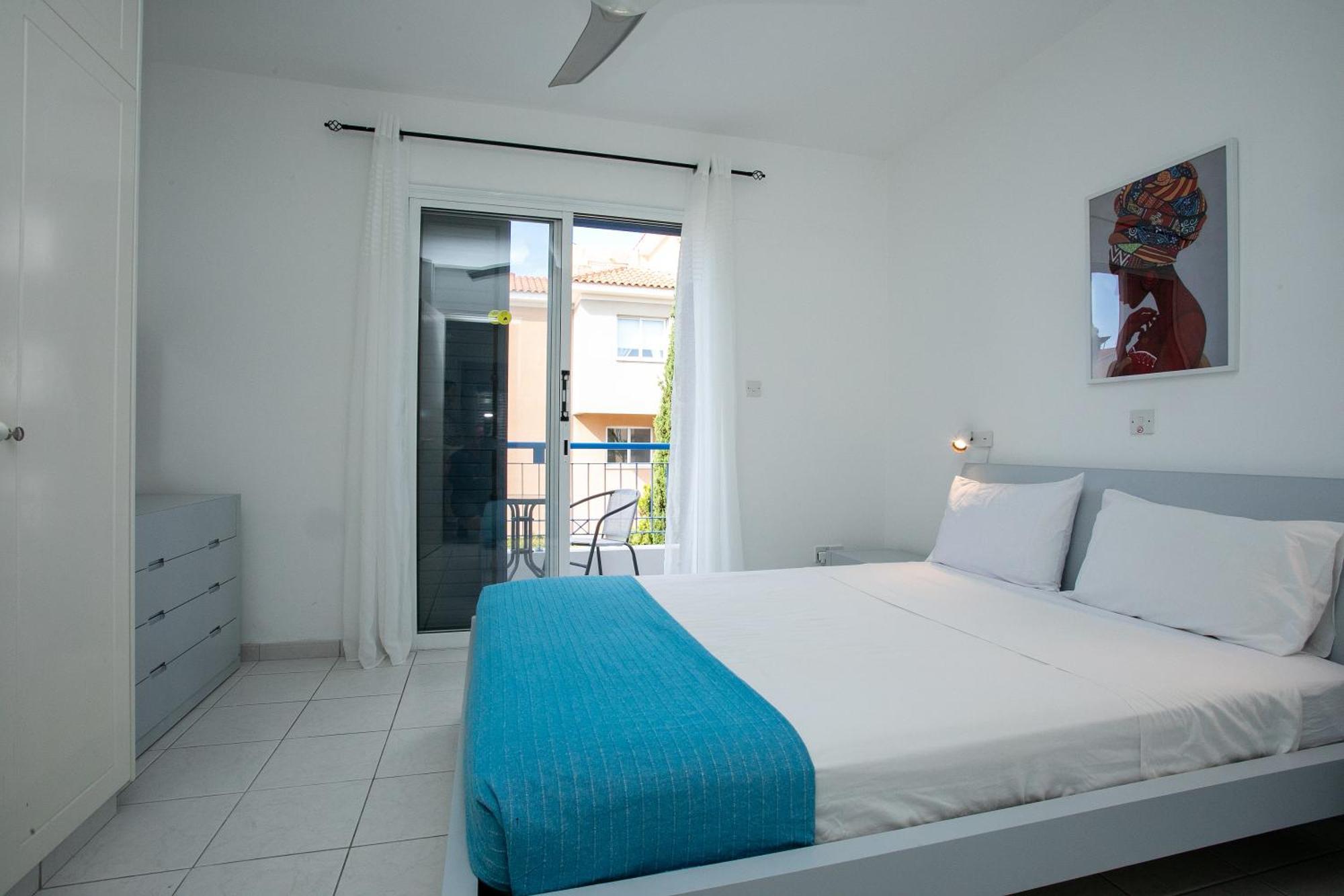 Casa Del Sol Townhouse In Iris Village بافوس المظهر الخارجي الصورة