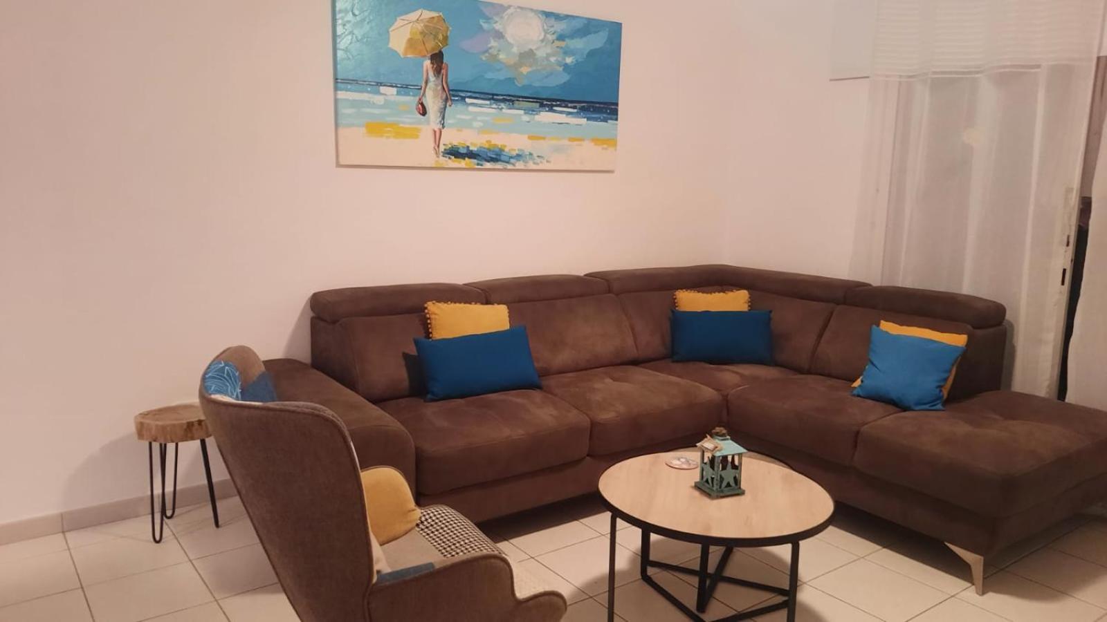 Casa Del Sol Townhouse In Iris Village بافوس المظهر الخارجي الصورة