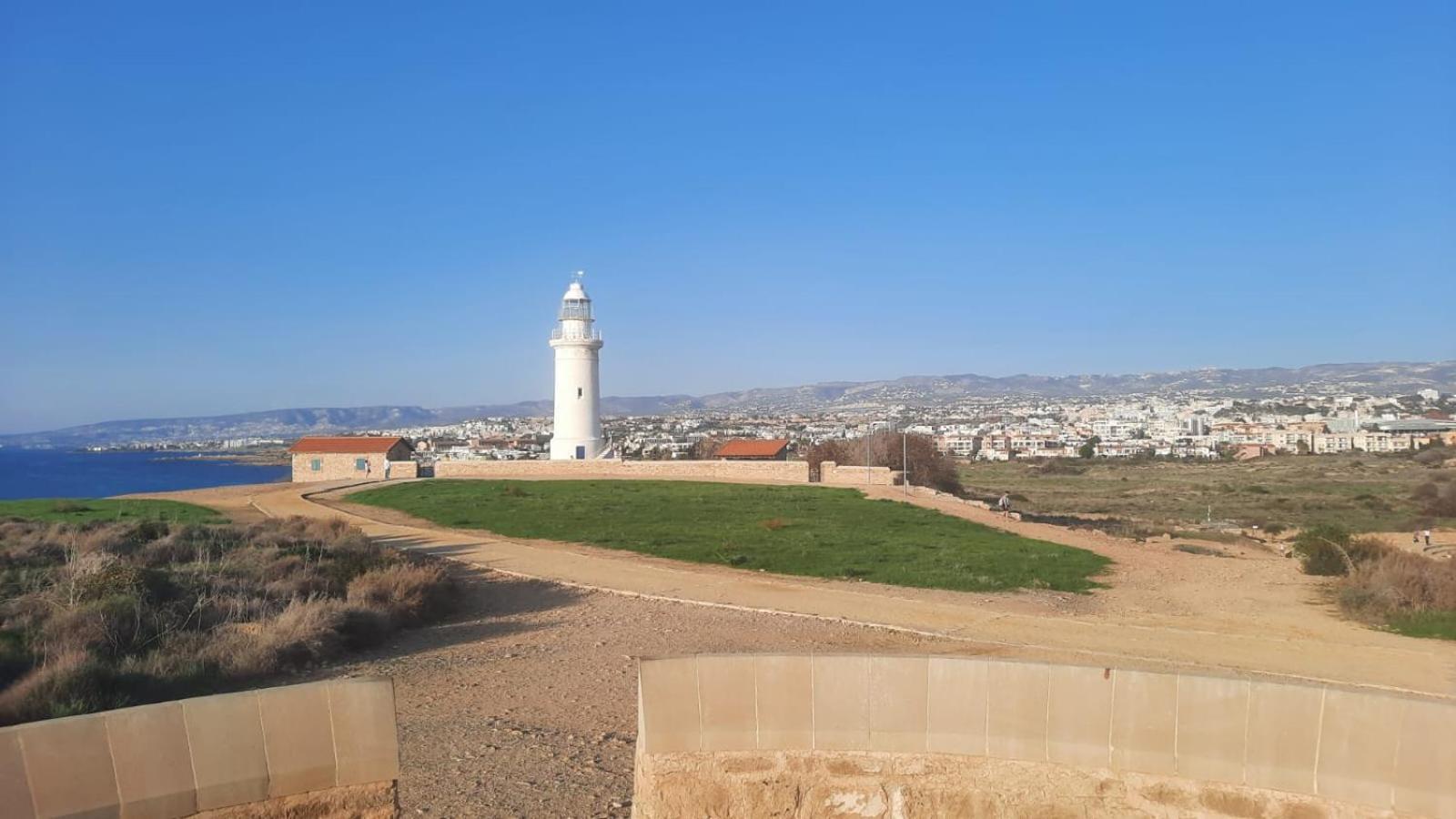 Casa Del Sol Townhouse In Iris Village بافوس المظهر الخارجي الصورة